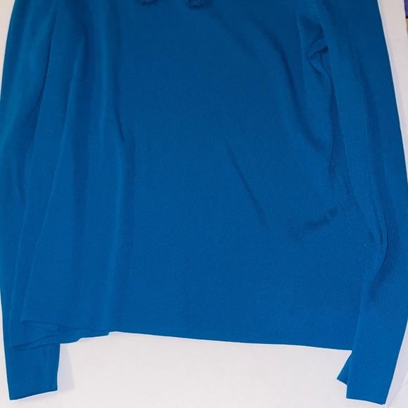 Mirasol Deep Blue Rosette Long Sleeve Tee - Picture 4 of 7